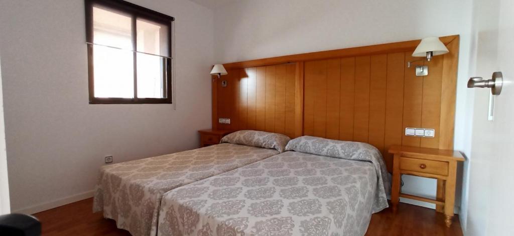 Apartamentos Atalaya Кала-де-Фінестрат Екстер'єр фото